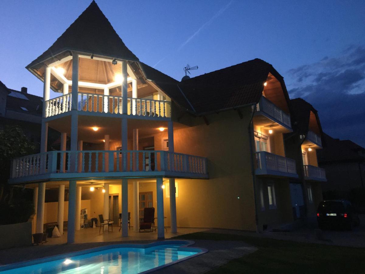 Villa Laar Hévíz 外观 照片